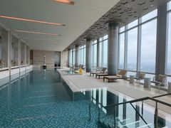 -成都华尔道夫酒店游泳池