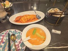 -海派悦庭·海胆烧麦·新融合菜(凯德广场店)