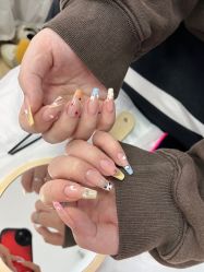 -斯馨·健康美甲美睫