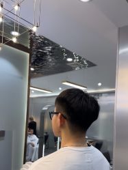 -Tloml salon