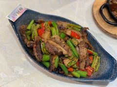 -如亿蒙餐