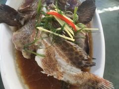 -四川小胡子海鲜(丁村万人海鲜广场店)