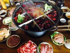 -白乐天毛肚火锅馆(南滨路店)