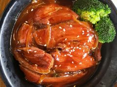 招牌低温烧牛肉饭-SimplyTimes鎏金食堂