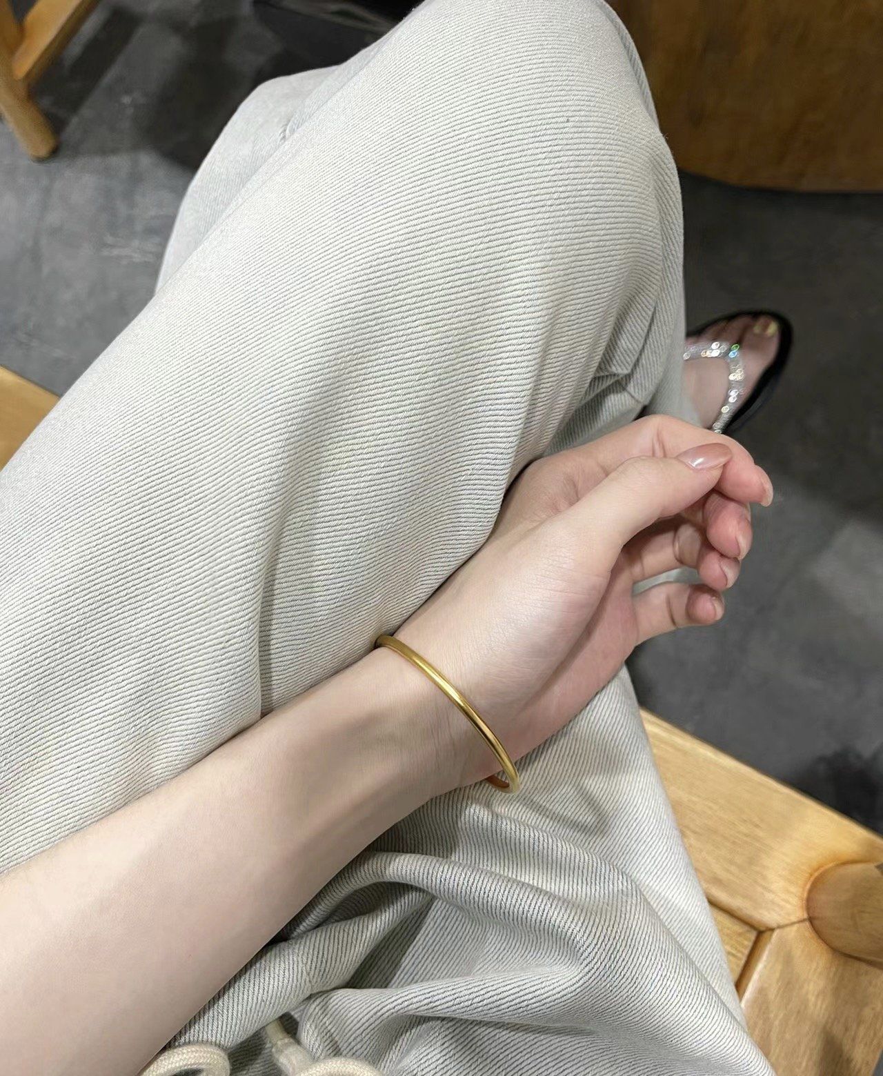 周大福素圈黄金手镯