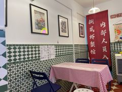大堂-捌贰虾蟹·江湖菜馆(江汉路店)