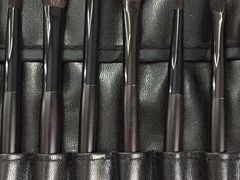 -ME觅妆·定制美妆·彩妆私教(菱角湖店)