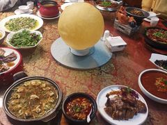 -万重锦·人文川菜馆(骡马市店)