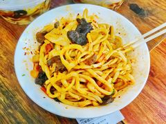 -王菊美食街