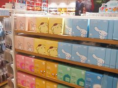 -名创优品(广东省广州琶洲保利广场店)