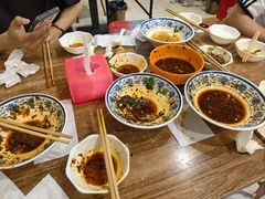 -继红顺河抄手名小吃