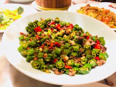 自流井双椒鸡-雀蓝川菜(奥体广场店)