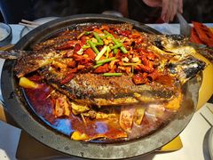 -鸣记脆皮烤鱼·海鲜烤鱼(三八广场店)