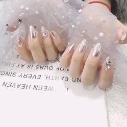 -七彩虹美甲美睫 半永久