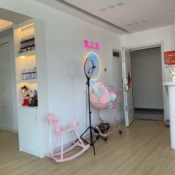 -E.L.K造型momopark店