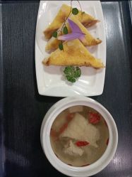 -臻康乃馨月子中心(集美店)