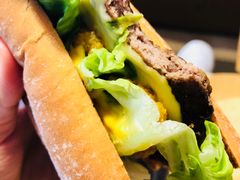 -麦当劳(展览路店)