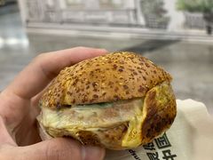 未来肉汉堡-喜茶(上海正大广场店)