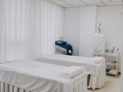 -薇兰专业脱毛连锁机构