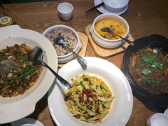 -费大厨辣椒炒肉(万家丽一店)