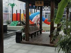 -盛彼得温泉度假酒店