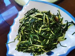 -沽源味道蒙餐莜面烤全羊