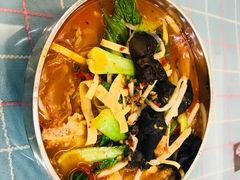 -红鼻子桂林米粉(金唐新光界店)