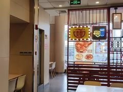 -锦江乐园(地铁站)