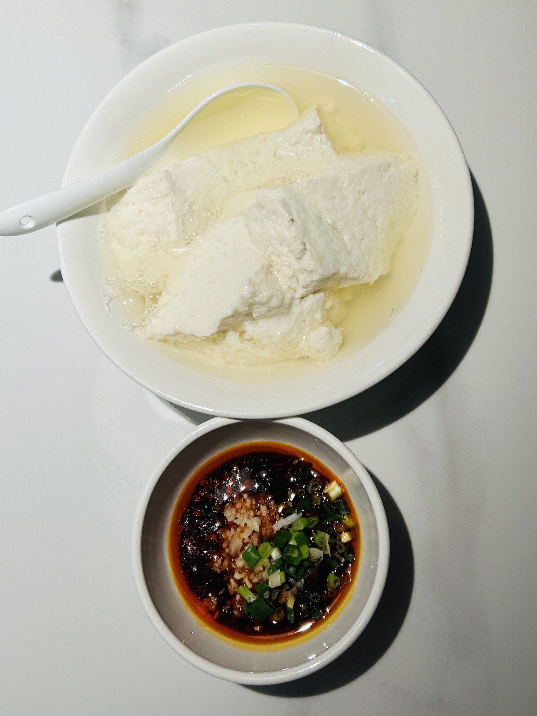 亿万富豪的豆花饭