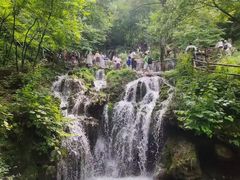 -龙潭大峡谷