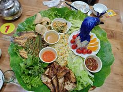 -沐毫傣泐云南菜孔雀宴•手抓饭傣味烧烤(曼听公园店)