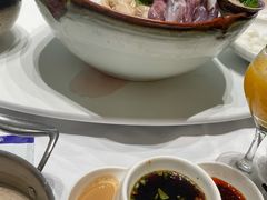 -红鼎豆捞·非遗鲍皇汤火锅(宝丰路店)