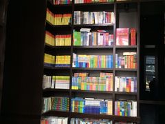 iphone_upload_pic-钟书阁(松江泰晤士小镇店)