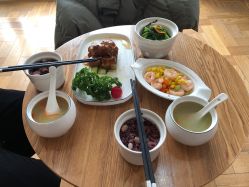 -菁幼月子会所(儿童医院店)