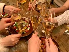 -SISTERS BAR RESTAURANT川意酒馆(嘉善老市H楼店)