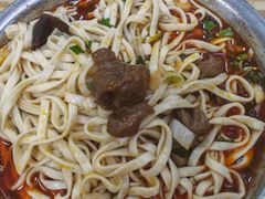 -薛记襄阳香辣牛肉面(美地家园店)