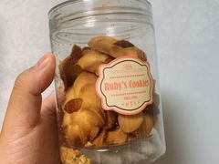 -红宝石·鲜奶小方·海派西点房(莘庄龙之梦店)