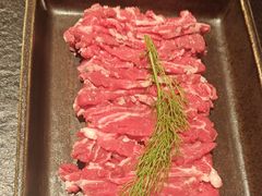 原味鲜切牛肉-色響火锅(恒隆广场店)