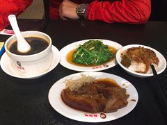 -胡须张鲁肉饭(美食文化馆店)