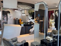 点击看大图 -TOP HAIR SALON
