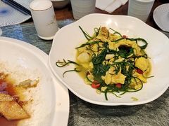 -俭寨小公鸡新疆菜·大盘鸡·烧烤
