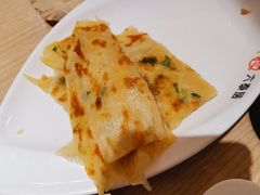 葱油饼-六泰居·尔滨地标·东北菜(黄河路店)