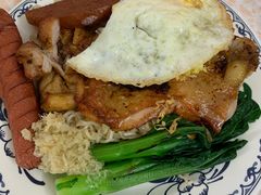 鸡扒捞丁加肠仔加蛋加餐肉-渔记茶餐厅(渔村店)