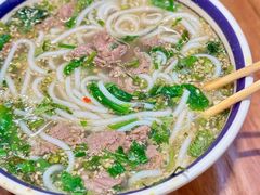 -云阿蛮云南生烫牛肉米线(奉贤路店)