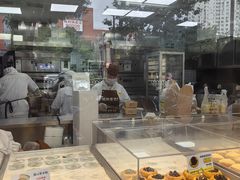 -鲍师傅糕点(大沽南路店)