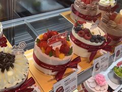 -花花卷卷·鲜食蛋糕(静安久光百货店)