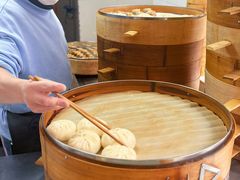 -李与白包子铺(桐梓林店)