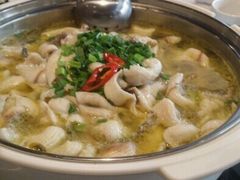 -严厨老坛酸菜鱼(吴江万宝店)