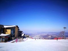 -中旅松花湖滑雪场