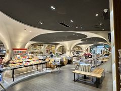 -钟书阁(珍园店)